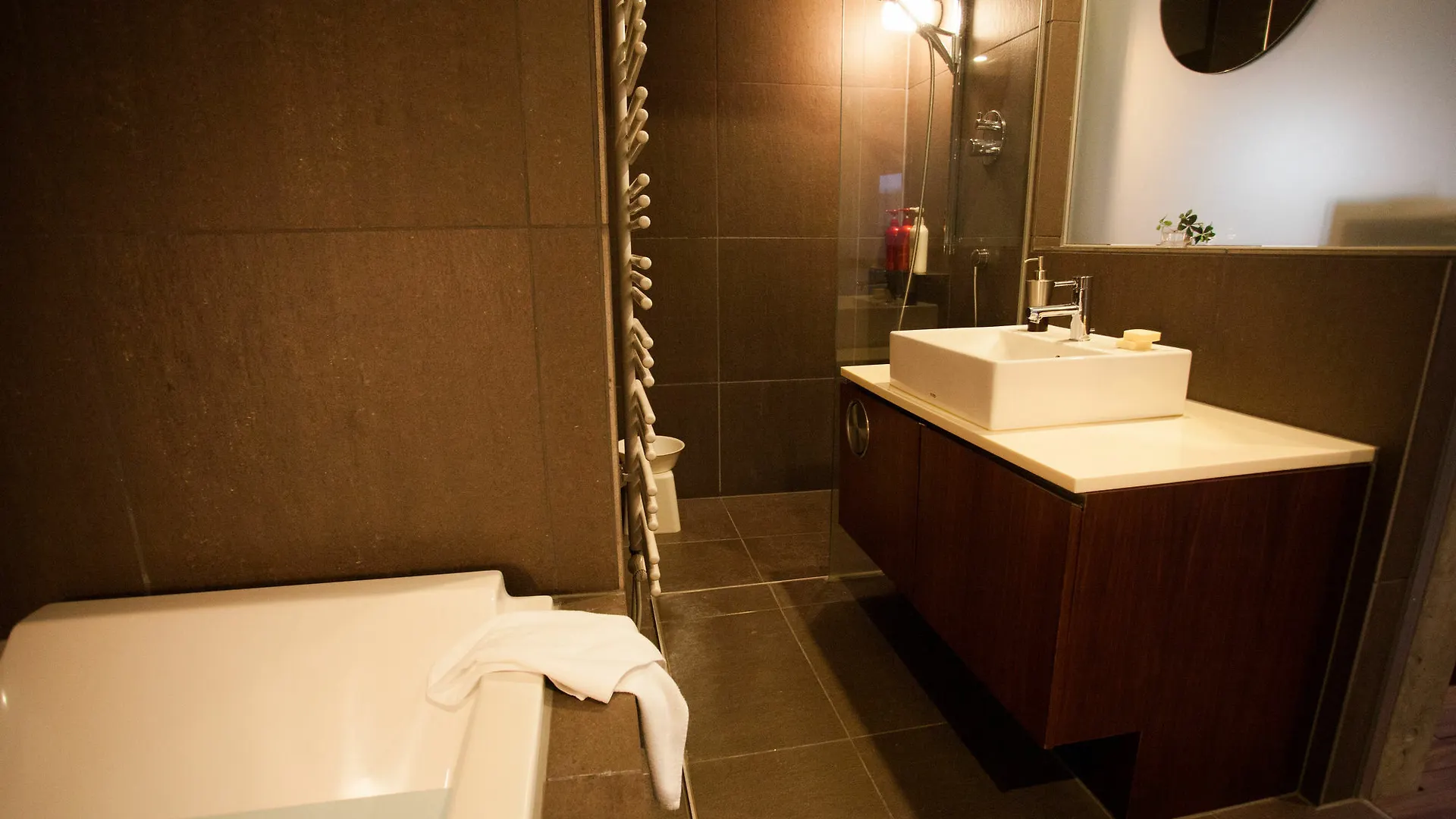 Hinzan Aparthotel